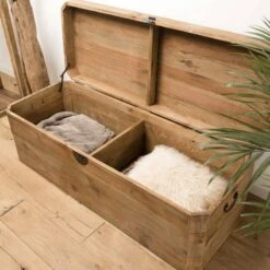 Coffre Rangement En Pin Recyclé -Komar || Wenko || Amadeus Soldes Magasin 03d9636b5b5d4ae0aad60ebff37015a5