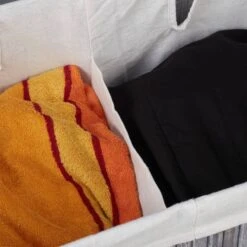 Panier à Linge Bambou 2 Compartiments -Komar || Wenko || Amadeus Soldes Magasin 04b77b36ffe442cfb644e89ac58eea83 1