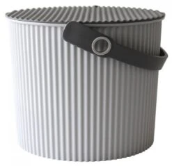 Seau Omni Outil M 10L -Komar || Wenko || Amadeus Soldes Magasin 0a3d24d2b2924abc97ce5ad025272c4f.cropped 60 104 880 852.processed