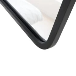 Umbra Miroir Rectangulaire Contour En Caoutcho -Komar || Wenko || Amadeus Soldes Magasin 1000255851 210407 13370600007 DETAILS P000000001000255851