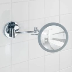 Wenko Miroir Grossissant Lumineux Mural Aura -Komar || Wenko || Amadeus Soldes Magasin 1000287127 210827 13301000034 DETAILS P000000001000287127