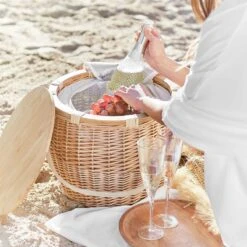 Panier Pique-nique THE GREAT OUTDOORS -Komar || Wenko || Amadeus Soldes Magasin 1000338037 220301 022 MOOD DETAILS P000000001000338037 mood