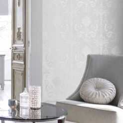 Laura Ashley Papier Peint Intissé Josette -Komar || Wenko || Amadeus Soldes Magasin 1000349483 220617 021 MOOD DETAILS P000000001000349483 mood