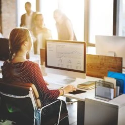 Range-revues Avec 5 compartiments -Komar || Wenko || Amadeus Soldes Magasin 2e2a4c14ad2742daa986f2a8cf21ac93