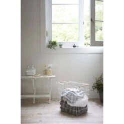 Yamazaki Panier à Linge En Métal Blanc Laundry -Komar || Wenko || Amadeus Soldes Magasin 37a87cddfb064952a772d8029b4716de