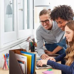 Porte-documents Avec 2 Compartiments -Komar || Wenko || Amadeus Soldes Magasin 4d93038a0dfe41f2a7ca5fbd95060712