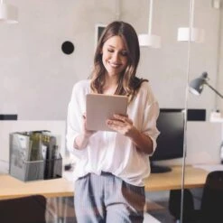 Porte-magazines 2 Compartiments -Komar || Wenko || Amadeus Soldes Magasin 568f5fa4148a419ebb33df6dad55e709