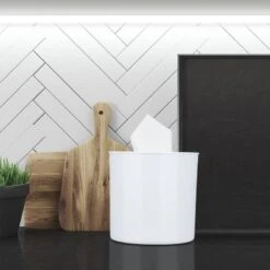 Boîte De Mouchoir Avec Couvercle 14 Boîte De Mouchoir Avec Couvercle -Komar || Wenko || Amadeus Soldes Magasin 57b851099a834f1f84e694b2c6cba8d0