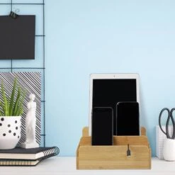 Station De Recharge En Bambou -Komar || Wenko || Amadeus Soldes Magasin 76208864a5084f2d86ed6bfb2ae74e9c