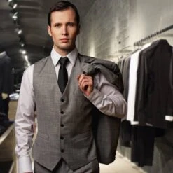 Cintre Porte-Cravates -Komar || Wenko || Amadeus Soldes Magasin 7c214aec3d314bec9d12c1abf52e271b