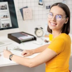 Bac à Lettres Empilable Marron Foncé -Komar || Wenko || Amadeus Soldes Magasin 9045ec6fc364481389491f9e579c63f4