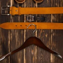 Cintre épaule Large Set De 10 Nature -Komar || Wenko || Amadeus Soldes Magasin 9e2ac1644d8f47dd971c162a133605d0