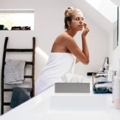 Boîte à Mouchoirs En Acier Inoxydable -Komar || Wenko || Amadeus Soldes Magasin a06b0d908d3a4865972f7d168520220c