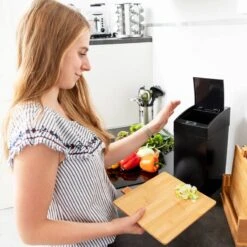 Poubelle Capteur, Couvercle Automatique 17 Poubelle Capteur, Couvercle Automatique -Komar || Wenko || Amadeus Soldes Magasin cfcd239fa6e74abab8b23b27a96f4436