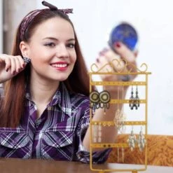 Porte-boucle D'oreille Avec 44 Trous -Komar || Wenko || Amadeus Soldes Magasin fd1bc98f53224ba78ada2e17f5c4face